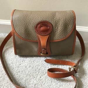 Dooney & Bourke bag